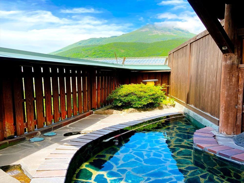 Ryokan Hikarinoie Yufu Exterior photo