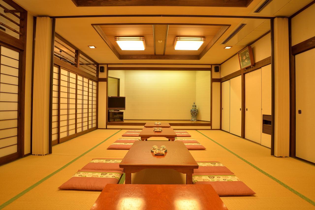 Ryokan Hikarinoie Yufu Exterior photo